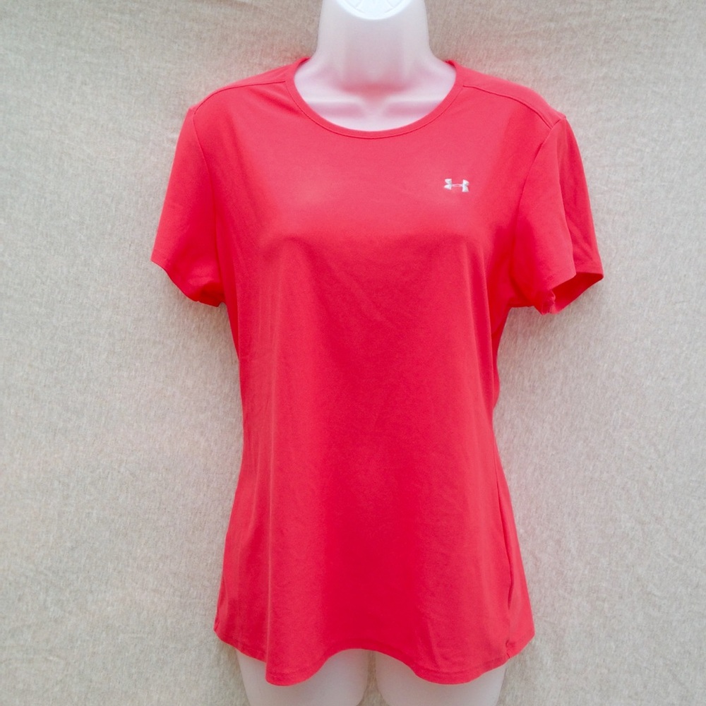 Under Armour top